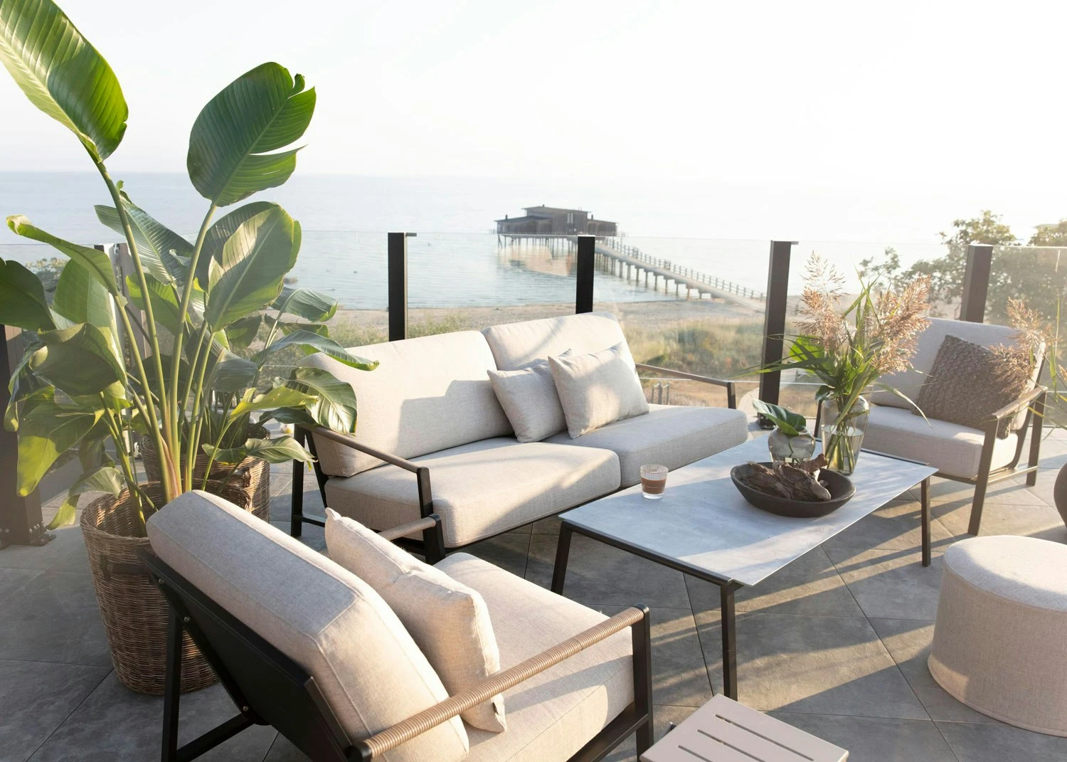 Brafab Lyra Lounge-Set 4,5 Sitzplätze, Schwarz/Sand – Bild 3