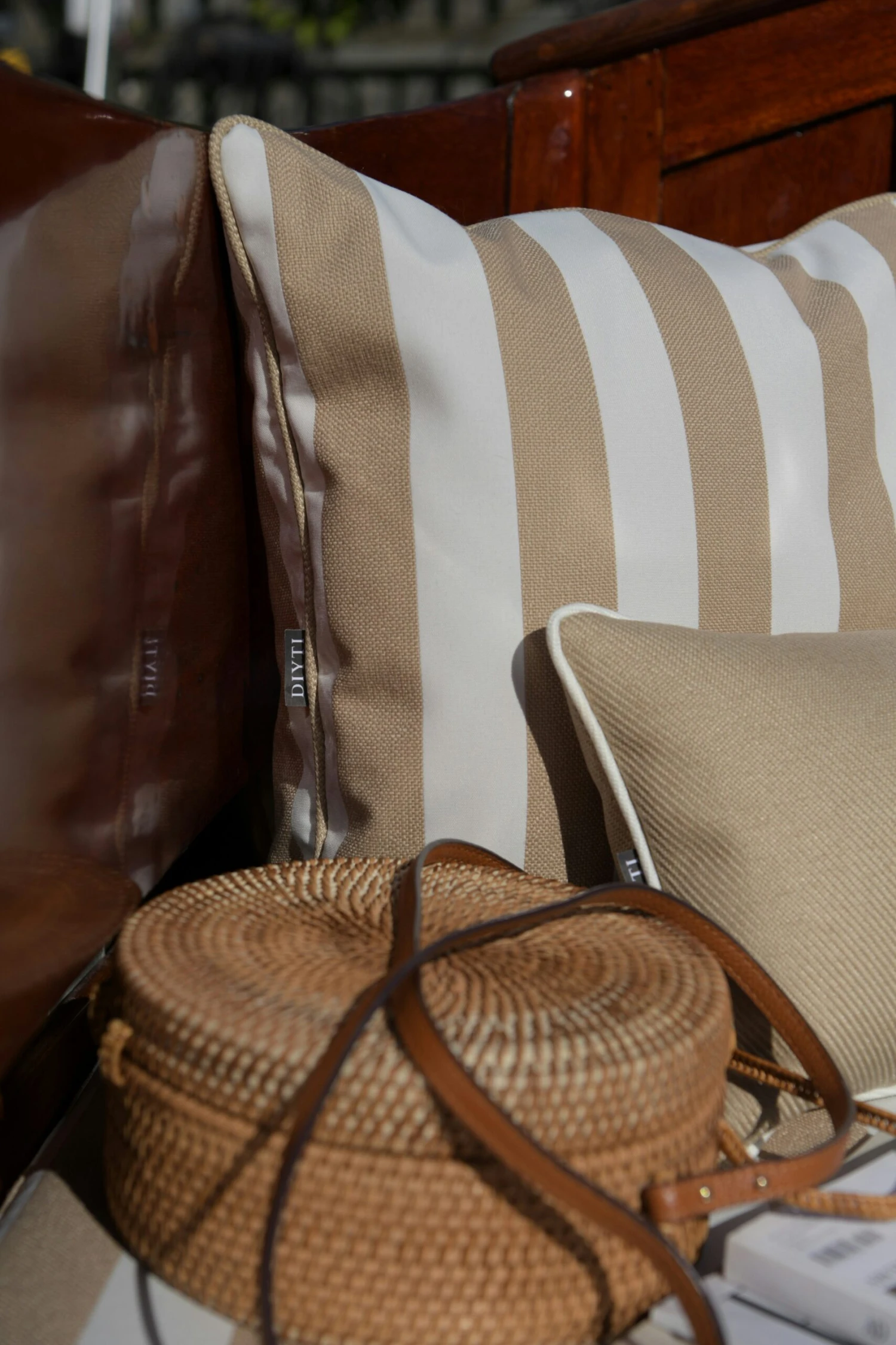 Wide Stripe Kissen 45x45 Cm, Beige – Bild 2