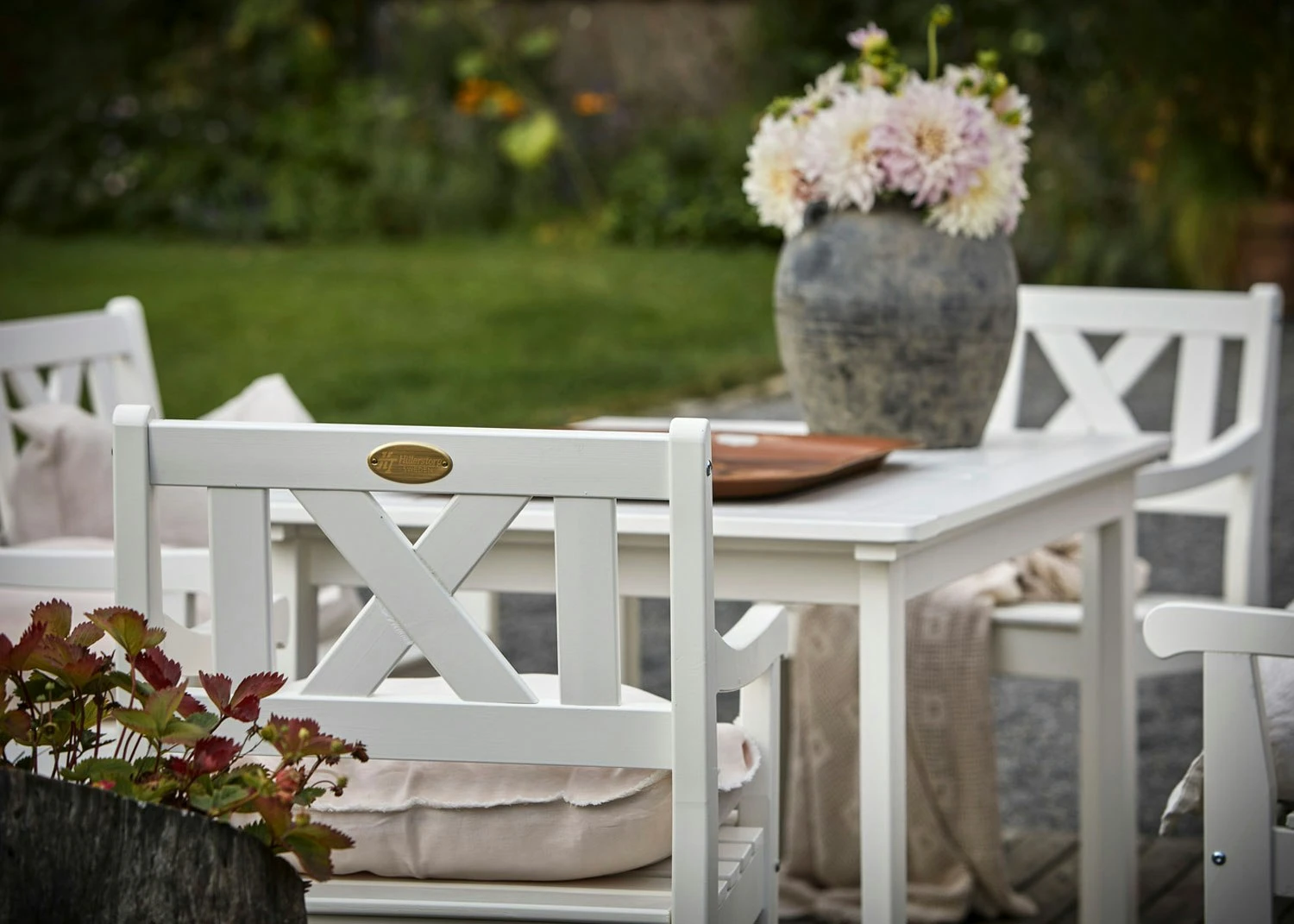 Läckö Tischgarnitur 5 Sitzplätze, Weiß – Bild 3