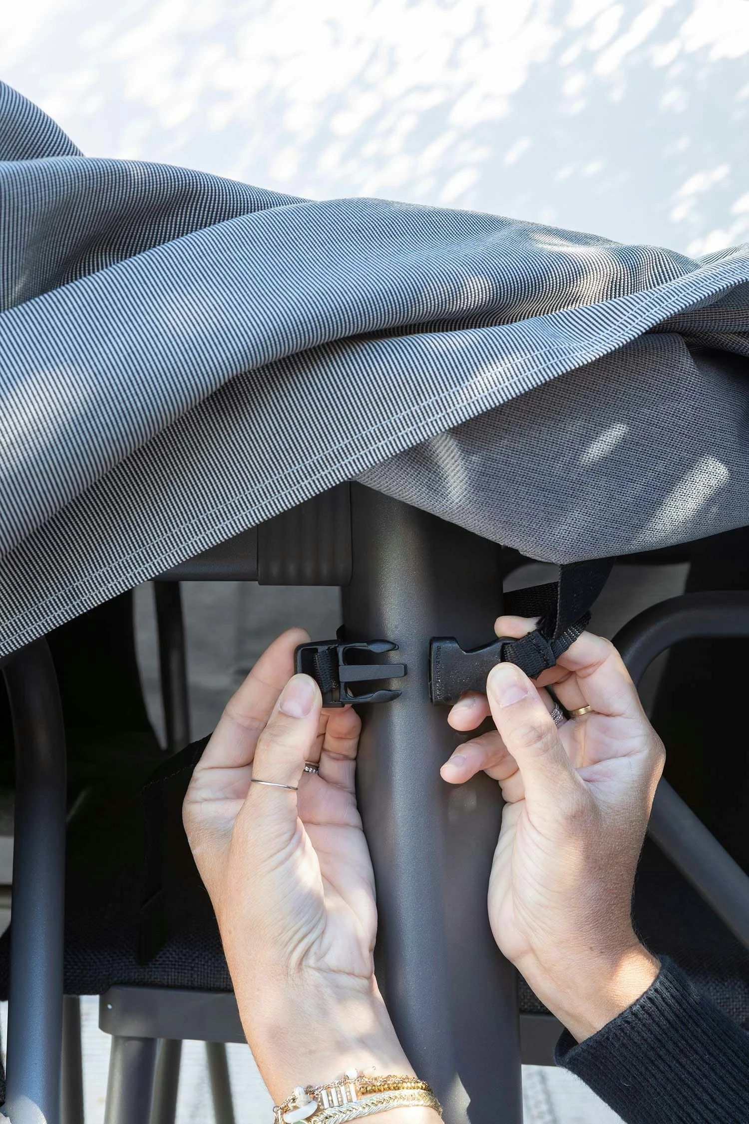 Lafuma Oron Möbelabdeckung Anthrazit, S/M – Bild 5